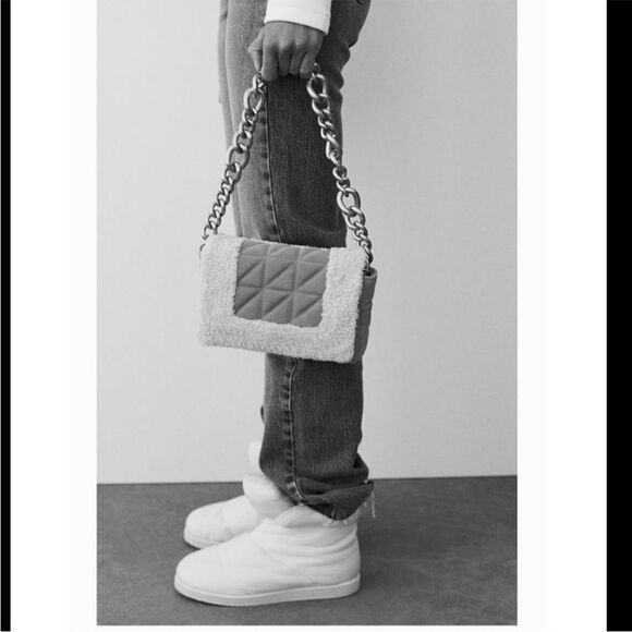 Zara Beige Quilted Leather Fleece Handbag - Picture 8 of 8